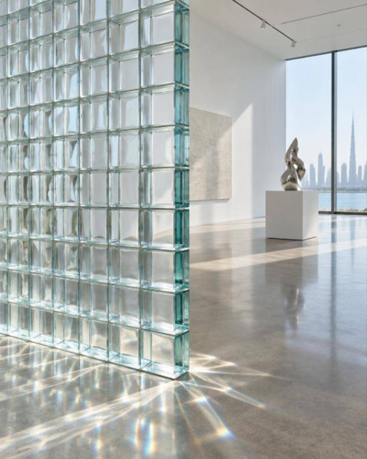 MuZ — Glass block